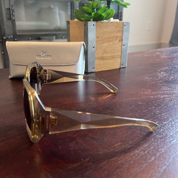 Swarovski Oversized Geometric Sunglasses Champagne Crystal Brown Gradient Lens main image 4